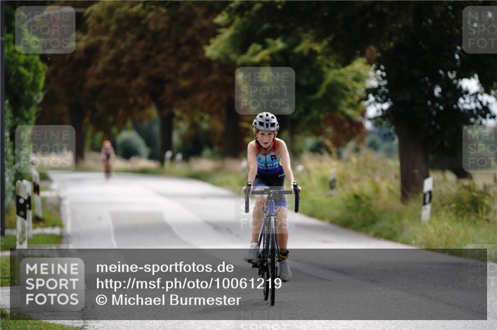 30.08.2026 - Elbe Triathlon Hamburg Michael Burmester http://msf.ph/oto/10061219 30.08.2026 12:47:45 Radfahren 1777, 1778 meine-sportfotos.de