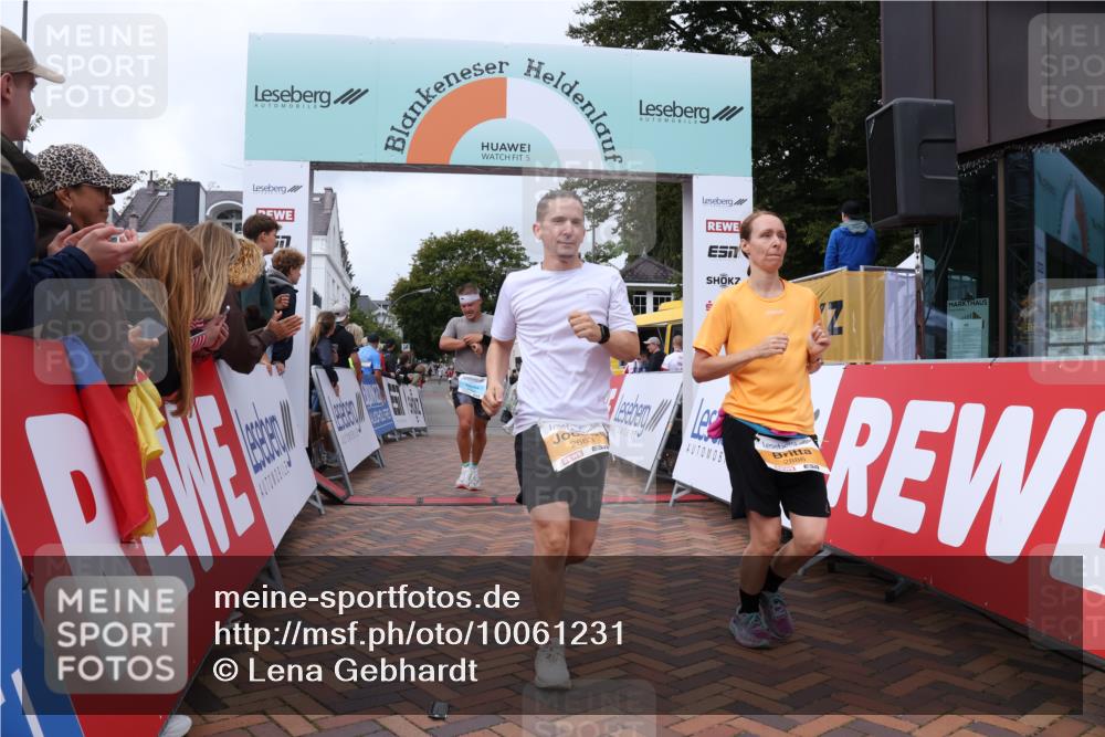 30.08.2026 - Blankeneser Heldenlauf Lena Gebhardt http://msf.ph/oto/10061231 30.08.2026 12:30:58 Ziel 2663, 2886, 4001, 4458 meine-sportfotos.de