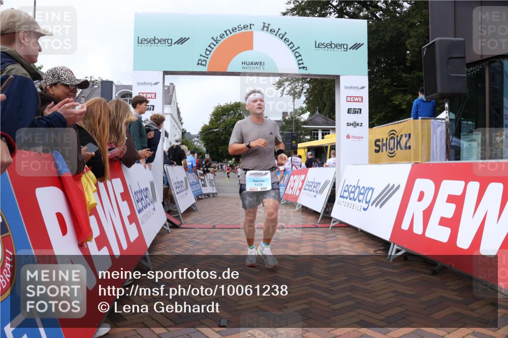 30.08.2026 - Blankeneser Heldenlauf Lena Gebhardt http://msf.ph/oto/10061238 30.08.2026 12:30:59 Ziel 2663, 2886, 4001, 4458 meine-sportfotos.de