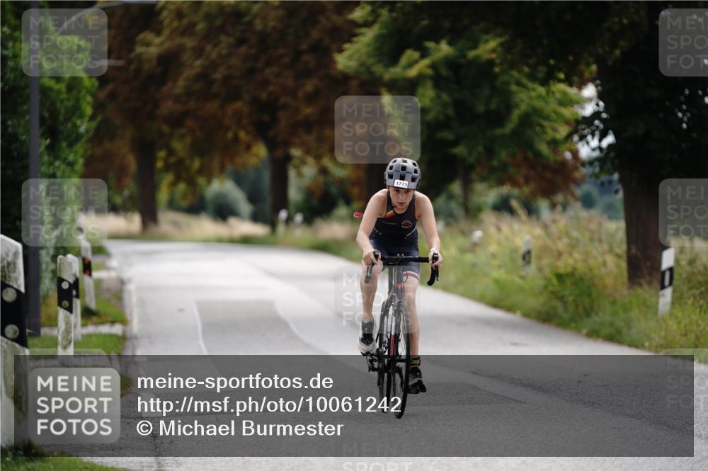 30.08.2026 - Elbe Triathlon Hamburg Michael Burmester http://msf.ph/oto/10061242 30.08.2026 12:48:33 Radfahren 1773 meine-sportfotos.de
