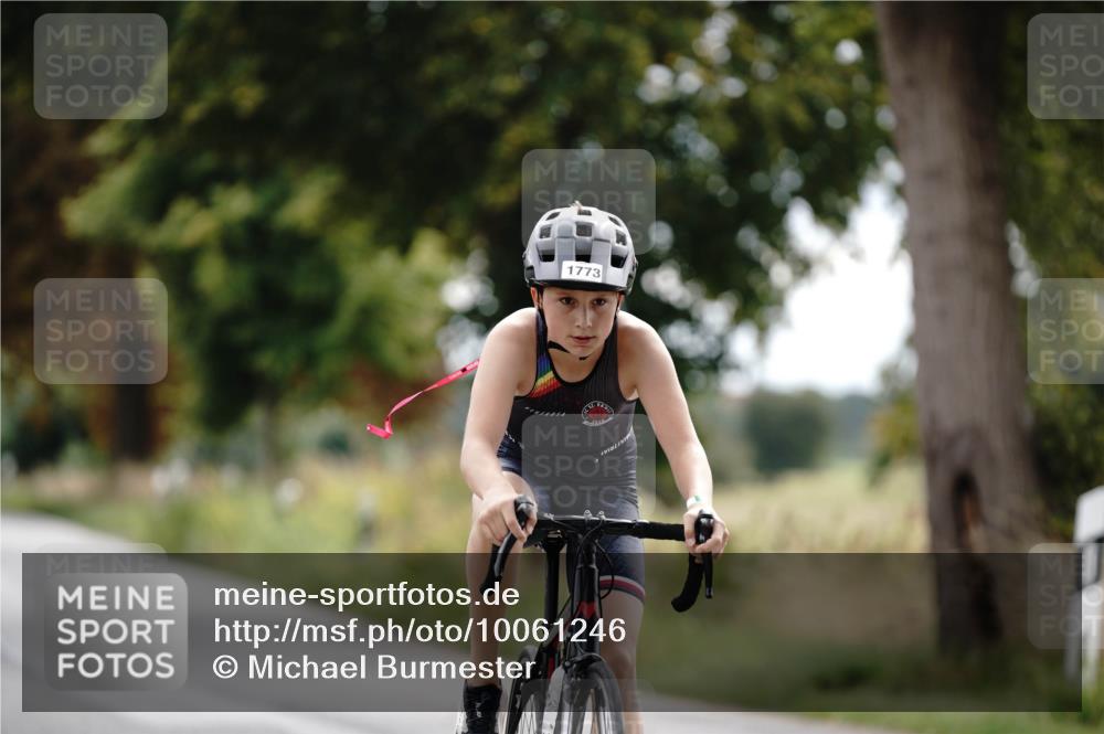 30.08.2026 - Elbe Triathlon Hamburg Michael Burmester http://msf.ph/oto/10061246 30.08.2026 12:48:34 Radfahren 1773 meine-sportfotos.de
