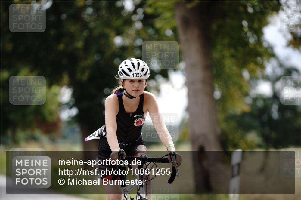 30.08.2026 - Elbe Triathlon Hamburg Michael Burmester http://msf.ph/oto/10061255 30.08.2026 12:49:01 Radfahren 1828 meine-sportfotos.de