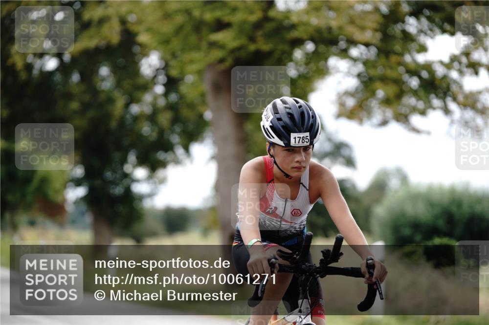 30.08.2026 - Elbe Triathlon Hamburg Michael Burmester http://msf.ph/oto/10061271 30.08.2026 12:50:16 Radfahren 1785 meine-sportfotos.de