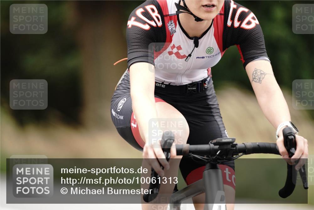 30.08.2026 - Elbe Triathlon Hamburg Michael Burmester http://msf.ph/oto/10061313 30.08.2026 14:09:17 Radfahren 140, 163, 164 meine-sportfotos.de