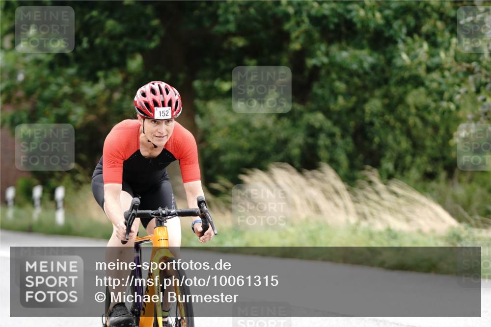 30.08.2026 - Elbe Triathlon Hamburg Michael Burmester http://msf.ph/oto/10061315 30.08.2026 14:09:41 Radfahren 152 meine-sportfotos.de