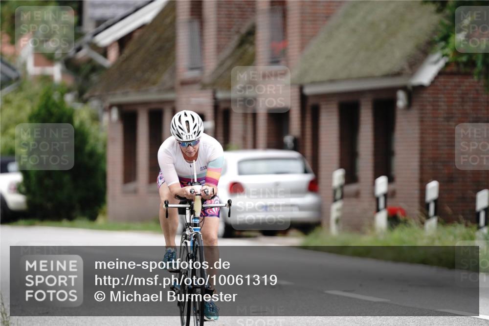 30.08.2026 - Elbe Triathlon Hamburg Michael Burmester http://msf.ph/oto/10061319 30.08.2026 14:09:47 Radfahren 171, 175 meine-sportfotos.de