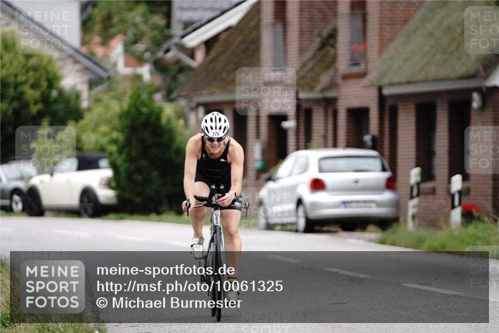 30.08.2026 - Elbe Triathlon Hamburg Michael Burmester http://msf.ph/oto/10061325 30.08.2026 14:09:50 Radfahren 171, 175 meine-sportfotos.de