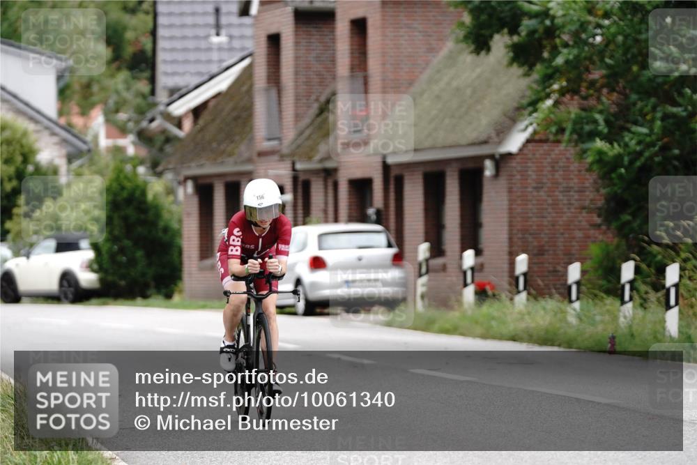 30.08.2026 - Elbe Triathlon Hamburg Michael Burmester http://msf.ph/oto/10061340 30.08.2026 14:10:12 Radfahren 131, 156 meine-sportfotos.de