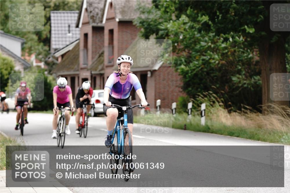 30.08.2026 - Elbe Triathlon Hamburg Michael Burmester http://msf.ph/oto/10061349 30.08.2026 14:13:00 Radfahren 130, 145, 154, 178 meine-sportfotos.de