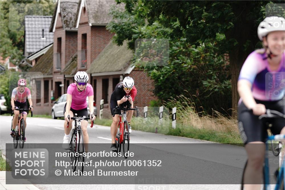 30.08.2026 - Elbe Triathlon Hamburg Michael Burmester http://msf.ph/oto/10061352 30.08.2026 14:13:01 Radfahren 130, 145, 154, 178 meine-sportfotos.de