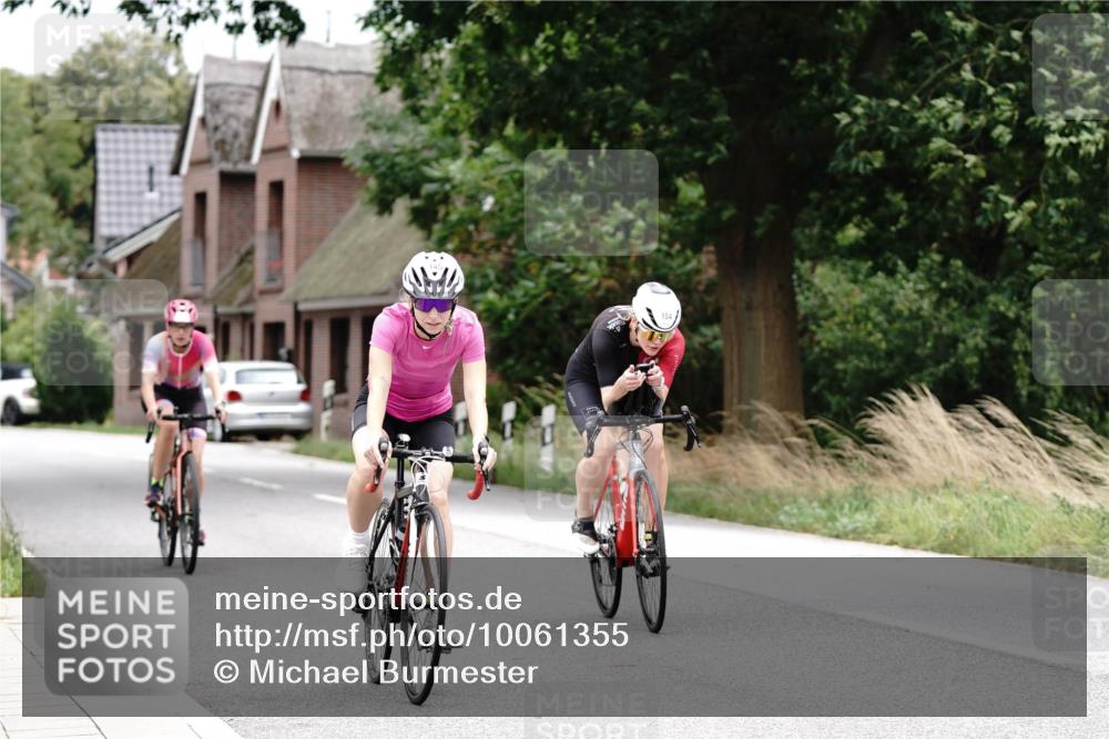 30.08.2026 - Elbe Triathlon Hamburg Michael Burmester http://msf.ph/oto/10061355 30.08.2026 14:13:02 Radfahren 130, 145, 154, 178 meine-sportfotos.de