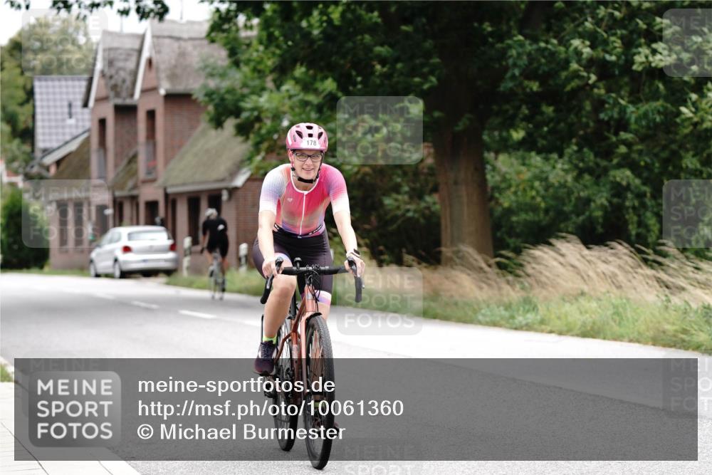 30.08.2026 - Elbe Triathlon Hamburg Michael Burmester http://msf.ph/oto/10061360 30.08.2026 14:13:03 Radfahren 130, 145, 154, 178 meine-sportfotos.de