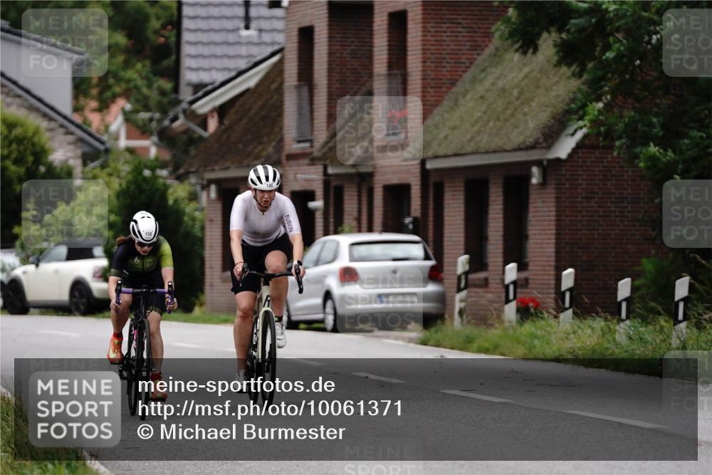 30.08.2026 - Elbe Triathlon Hamburg Michael Burmester http://msf.ph/oto/10061371 30.08.2026 14:13:43 Radfahren 150 meine-sportfotos.de