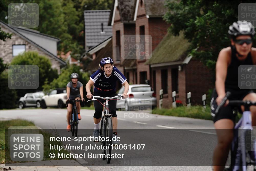 30.08.2026 - Elbe Triathlon Hamburg Michael Burmester http://msf.ph/oto/10061407 30.08.2026 14:14:07 Radfahren 136, 141, 170 meine-sportfotos.de