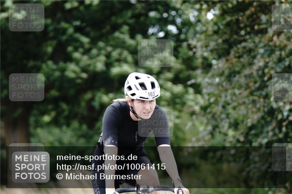 30.08.2026 - Elbe Triathlon Hamburg Michael Burmester http://msf.ph/oto/10061415 30.08.2026 14:14:24 Radfahren 163, 171 meine-sportfotos.de