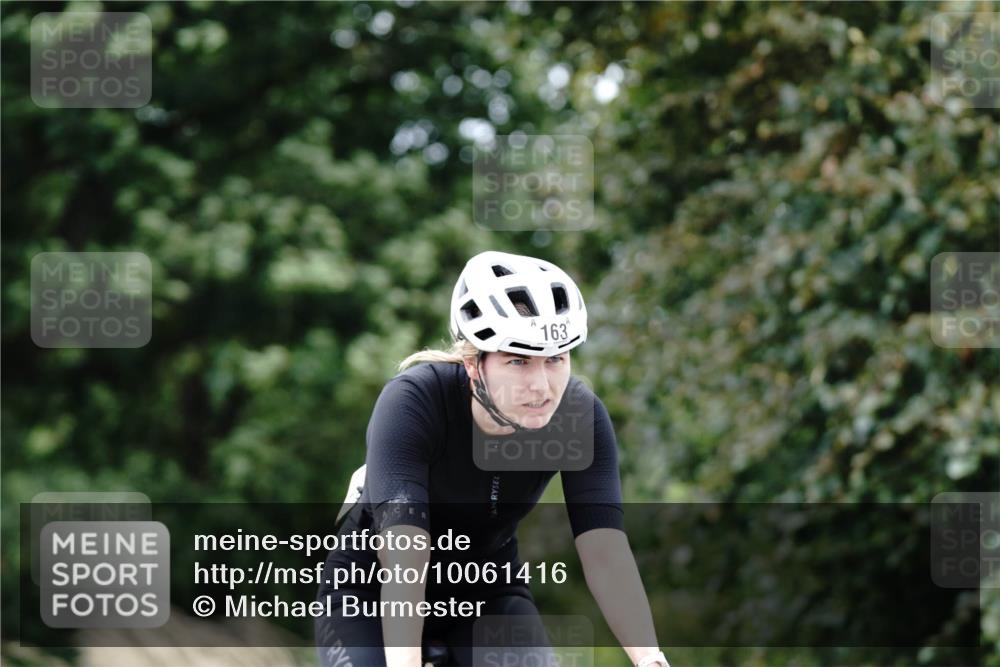 30.08.2026 - Elbe Triathlon Hamburg Michael Burmester http://msf.ph/oto/10061416 30.08.2026 14:14:24 Radfahren 163, 171 meine-sportfotos.de