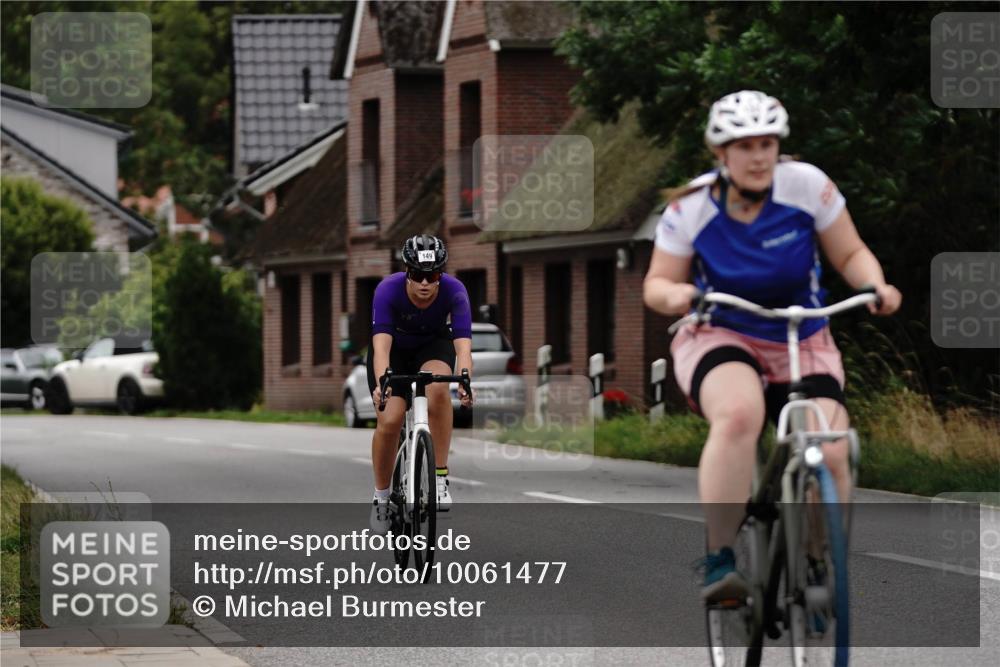 30.08.2026 - Elbe Triathlon Hamburg Michael Burmester http://msf.ph/oto/10061477 30.08.2026 14:15:56 Radfahren 133, 149 meine-sportfotos.de