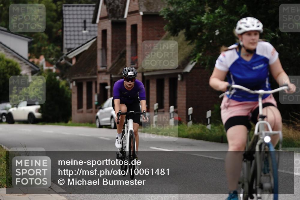 30.08.2026 - Elbe Triathlon Hamburg Michael Burmester http://msf.ph/oto/10061481 30.08.2026 14:15:56 Radfahren 133, 149 meine-sportfotos.de