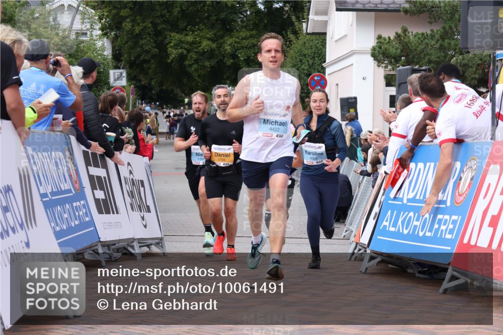 30.08.2026 - Blankeneser Heldenlauf Lena Gebhardt http://msf.ph/oto/10061491 30.08.2026 12:31:25 Ziel 2705, 4008, 4210, 4394, 4395, 4421, 4422 meine-sportfotos.de