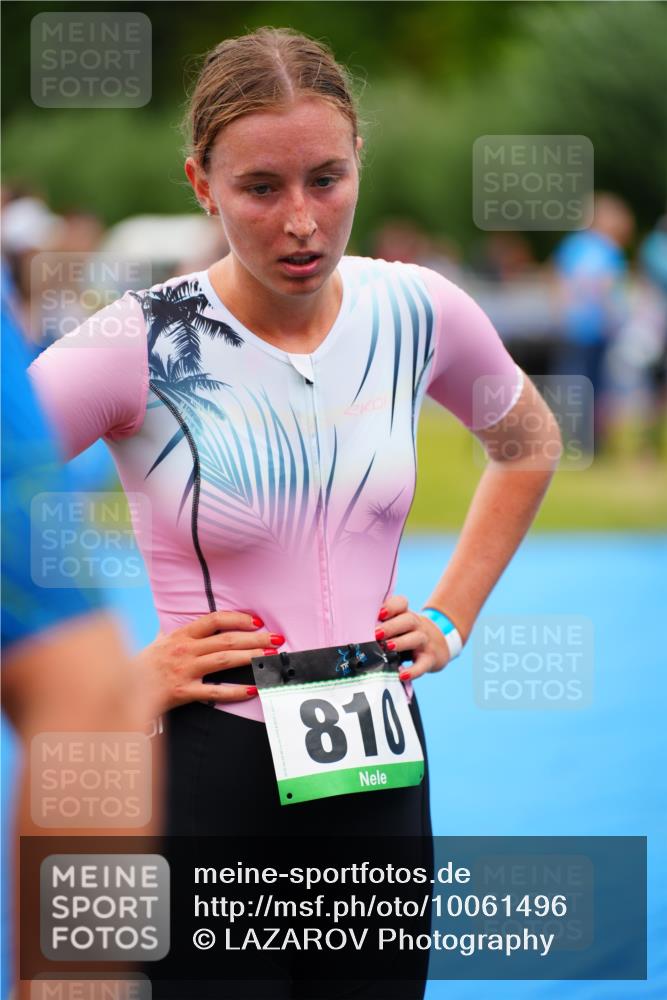 30.08.2026 - Elbe Triathlon Hamburg LAZAROV Photography http://msf.ph/oto/10061496 30.08.2026 11:44:59 Ziel 1082, 1296 meine-sportfotos.de