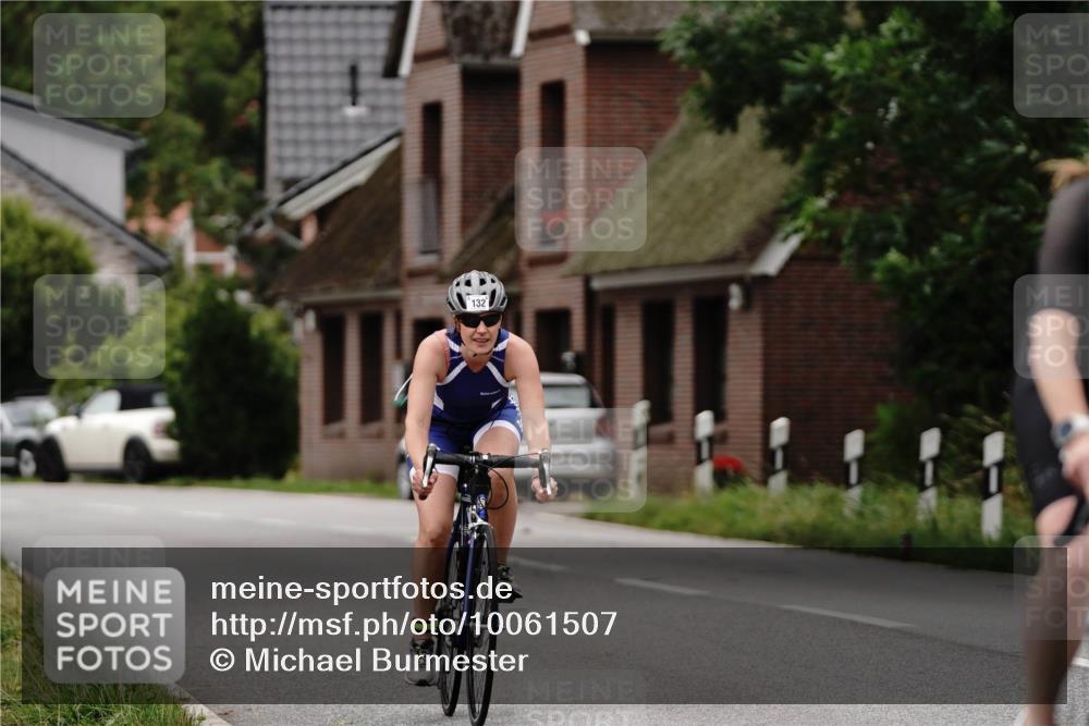 30.08.2026 - Elbe Triathlon Hamburg Michael Burmester http://msf.ph/oto/10061507 30.08.2026 14:16:08 Radfahren 132, 176, 179 meine-sportfotos.de