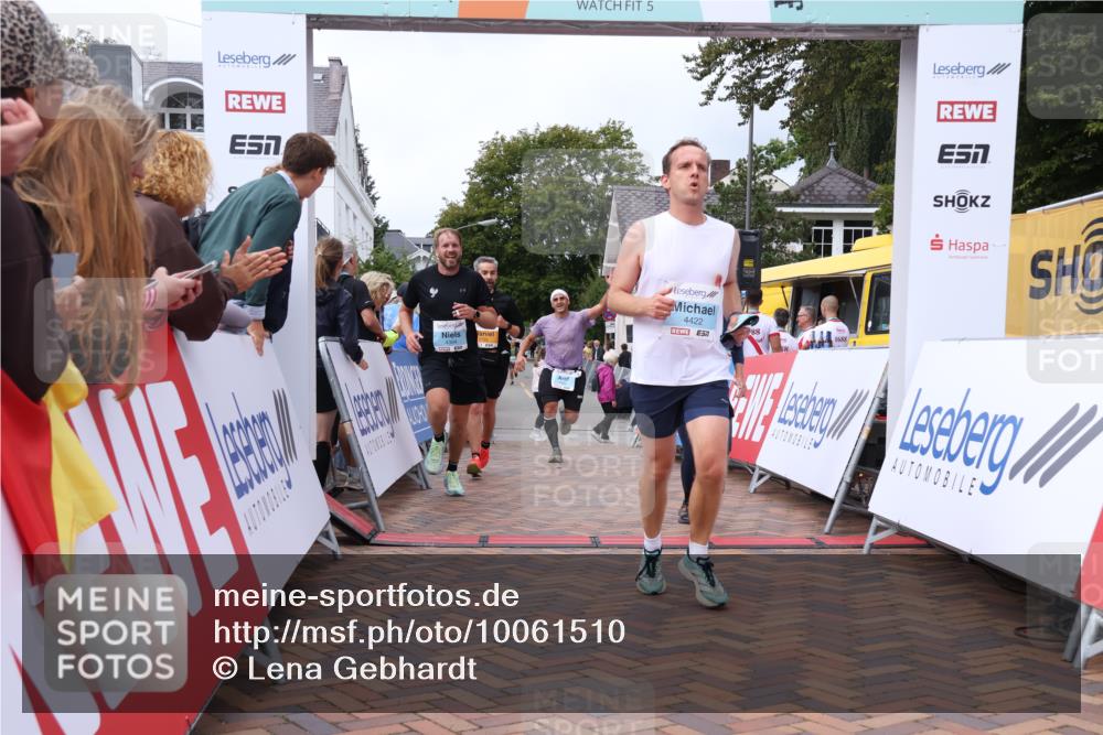 30.08.2026 - Blankeneser Heldenlauf Lena Gebhardt http://msf.ph/oto/10061510 30.08.2026 12:31:27 Ziel 2705, 4008, 4210, 4394, 4395, 4421, 4422 meine-sportfotos.de