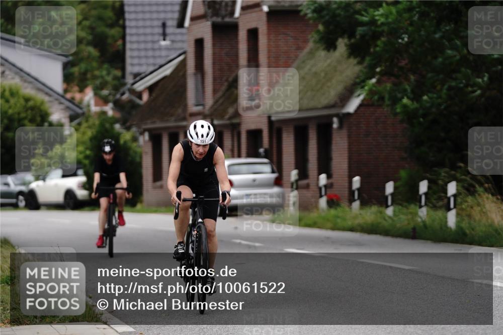 30.08.2026 - Elbe Triathlon Hamburg Michael Burmester http://msf.ph/oto/10061522 30.08.2026 14:16:34 Radfahren 151, 173 meine-sportfotos.de