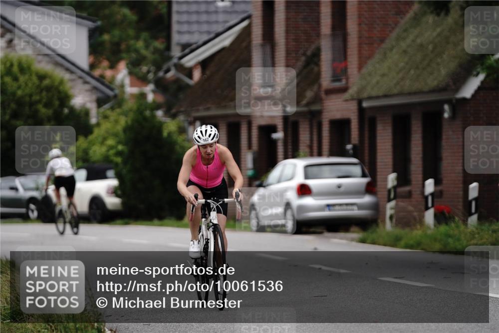 30.08.2026 - Elbe Triathlon Hamburg Michael Burmester http://msf.ph/oto/10061536 30.08.2026 14:17:00 Radfahren 157, 162 meine-sportfotos.de
