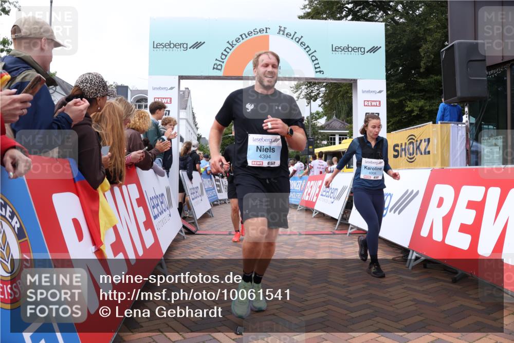 30.08.2026 - Blankeneser Heldenlauf Lena Gebhardt http://msf.ph/oto/10061541 30.08.2026 12:31:29 Ziel 2705, 4008, 4210, 4394, 4395, 4421, 4422 meine-sportfotos.de
