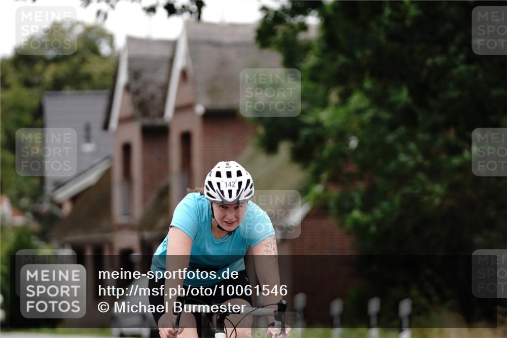 30.08.2026 - Elbe Triathlon Hamburg Michael Burmester http://msf.ph/oto/10061546 30.08.2026 14:17:13 Radfahren 142 meine-sportfotos.de