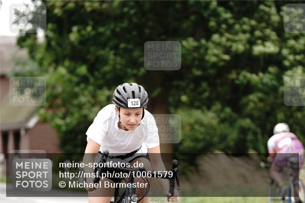 30.08.2026 - Elbe Triathlon Hamburg Michael Burmester http://msf.ph/oto/10061579 30.08.2026 14:17:51 Radfahren 128 meine-sportfotos.de