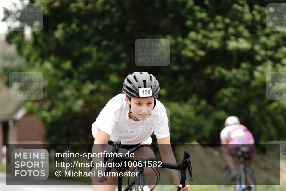 30.08.2026 - Elbe Triathlon Hamburg Michael Burmester http://msf.ph/oto/10061582 30.08.2026 14:17:51 Radfahren 128 meine-sportfotos.de