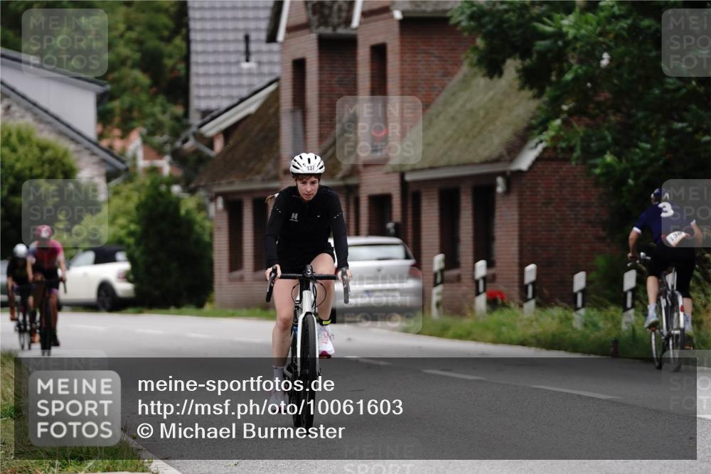 30.08.2026 - Elbe Triathlon Hamburg Michael Burmester http://msf.ph/oto/10061603 30.08.2026 14:18:21 Radfahren 137, 150, 152, 178 meine-sportfotos.de