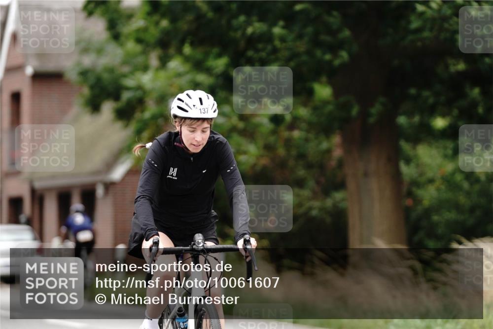 30.08.2026 - Elbe Triathlon Hamburg Michael Burmester http://msf.ph/oto/10061607 30.08.2026 14:18:22 Radfahren 137, 150, 152, 178 meine-sportfotos.de