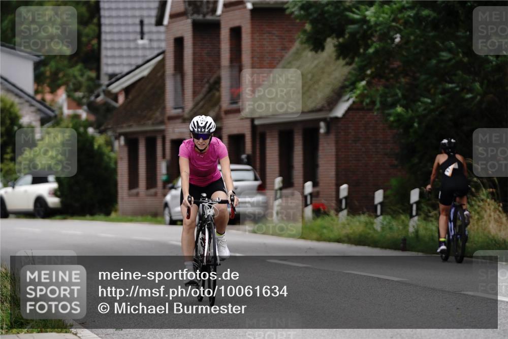 30.08.2026 - Elbe Triathlon Hamburg Michael Burmester http://msf.ph/oto/10061634 30.08.2026 14:18:29 Radfahren 145, 150, 152, 178 meine-sportfotos.de