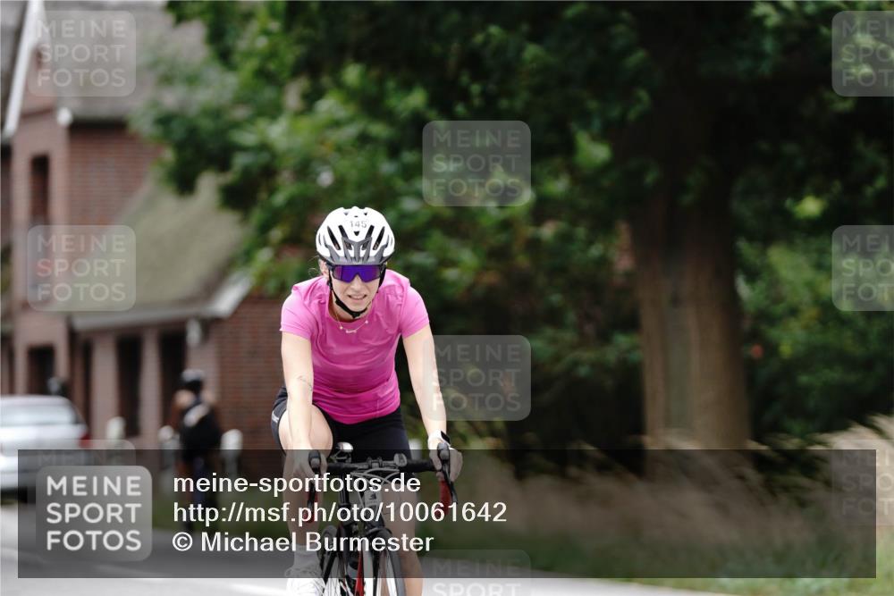 30.08.2026 - Elbe Triathlon Hamburg Michael Burmester http://msf.ph/oto/10061642 30.08.2026 14:18:31 Radfahren 145 meine-sportfotos.de