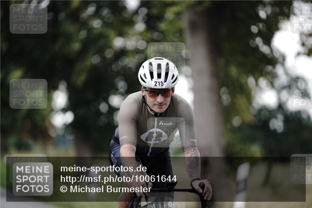 30.08.2026 - Elbe Triathlon Hamburg Michael Burmester http://msf.ph/oto/10061644 30.08.2026 08:47:16 Radfahren 215 meine-sportfotos.de