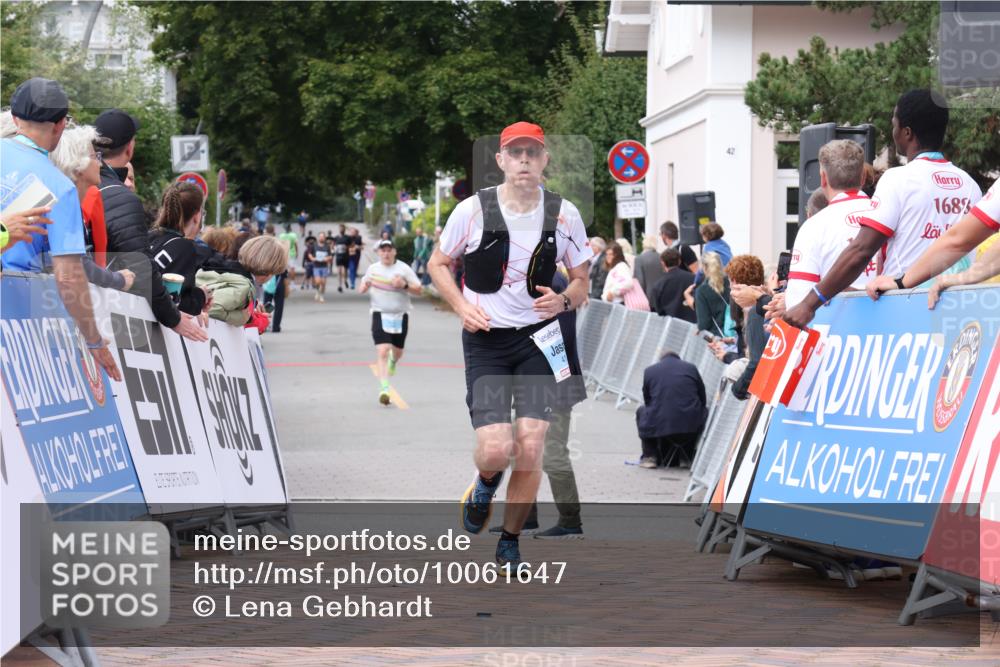 30.08.2026 - Blankeneser Heldenlauf Lena Gebhardt http://msf.ph/oto/10061647 30.08.2026 12:31:42 Ziel 4170, 4203 meine-sportfotos.de