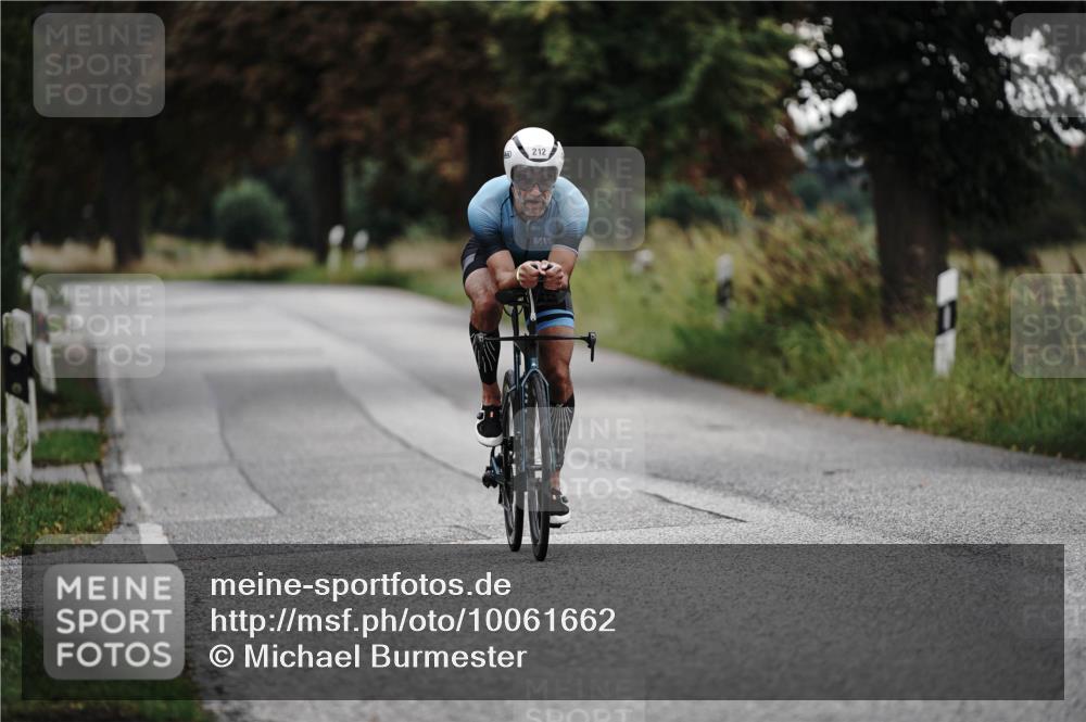 30.08.2026 - Elbe Triathlon Hamburg Michael Burmester http://msf.ph/oto/10061662 30.08.2026 08:48:31 Radfahren 212 meine-sportfotos.de