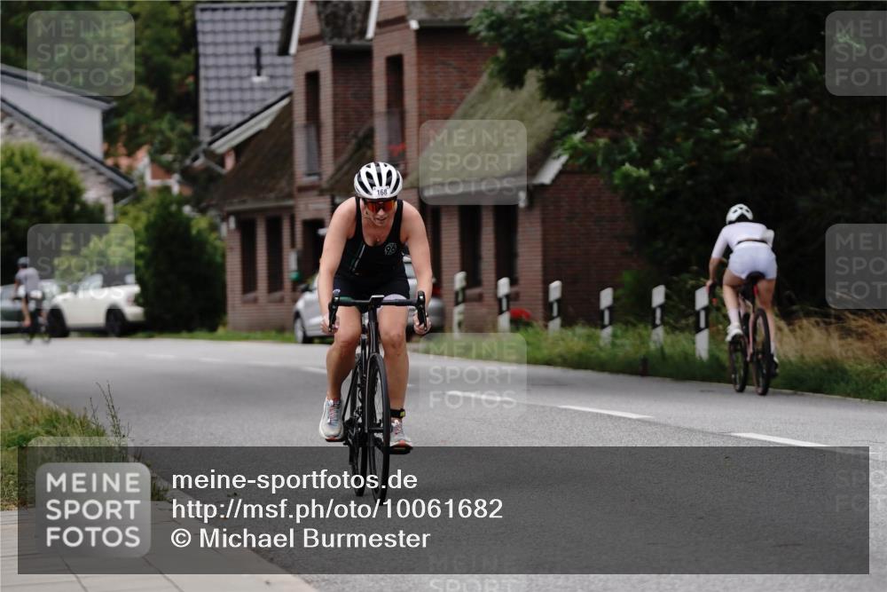 30.08.2026 - Elbe Triathlon Hamburg Michael Burmester http://msf.ph/oto/10061682 30.08.2026 14:19:00 Radfahren  meine-sportfotos.de