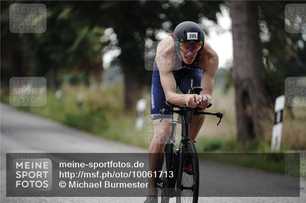 30.08.2026 - Elbe Triathlon Hamburg Michael Burmester http://msf.ph/oto/10061713 30.08.2026 08:50:10 Radfahren 205, 220 meine-sportfotos.de