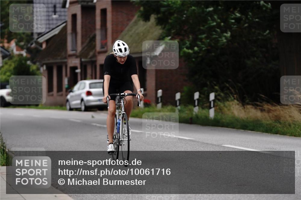 30.08.2026 - Elbe Triathlon Hamburg Michael Burmester http://msf.ph/oto/10061716 30.08.2026 14:19:20 Radfahren 163 meine-sportfotos.de