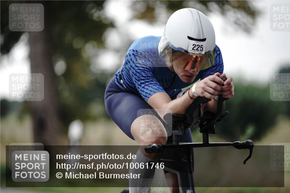 30.08.2026 - Elbe Triathlon Hamburg Michael Burmester http://msf.ph/oto/10061746 30.08.2026 08:50:42 Radfahren 225 meine-sportfotos.de