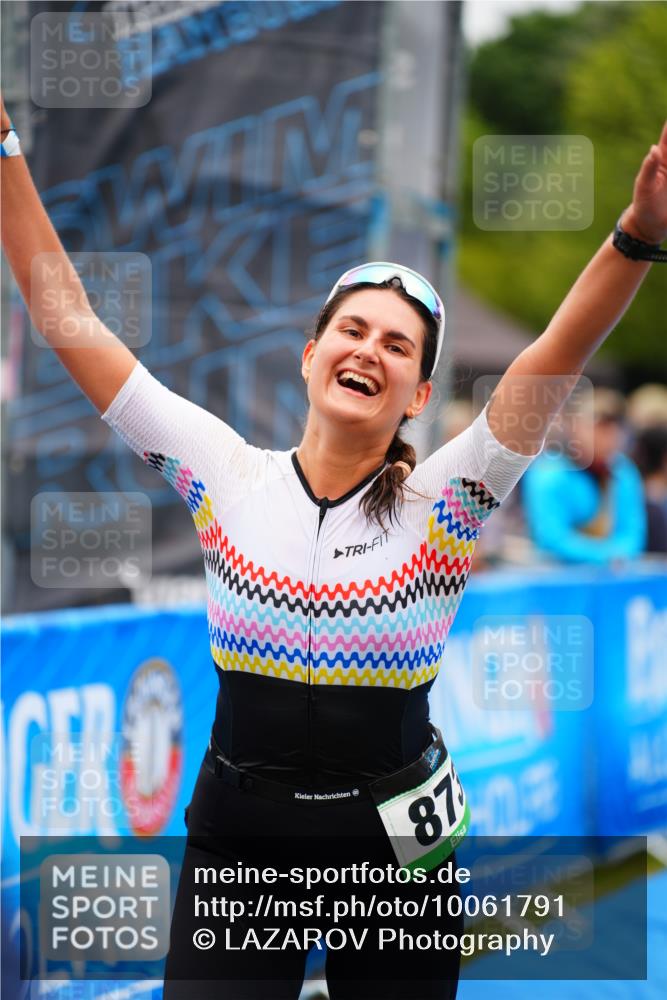30.08.2026 - Elbe Triathlon Hamburg LAZAROV Photography http://msf.ph/oto/10061791 30.08.2026 11:46:15 Ziel 873 meine-sportfotos.de