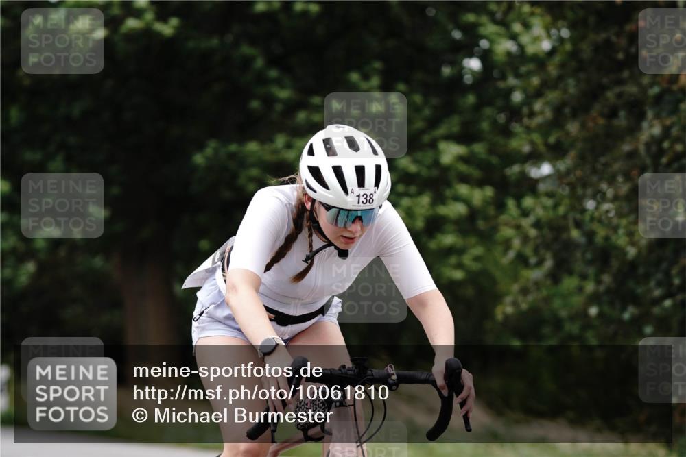 30.08.2026 - Elbe Triathlon Hamburg Michael Burmester http://msf.ph/oto/10061810 30.08.2026 14:20:30 Radfahren 138 meine-sportfotos.de
