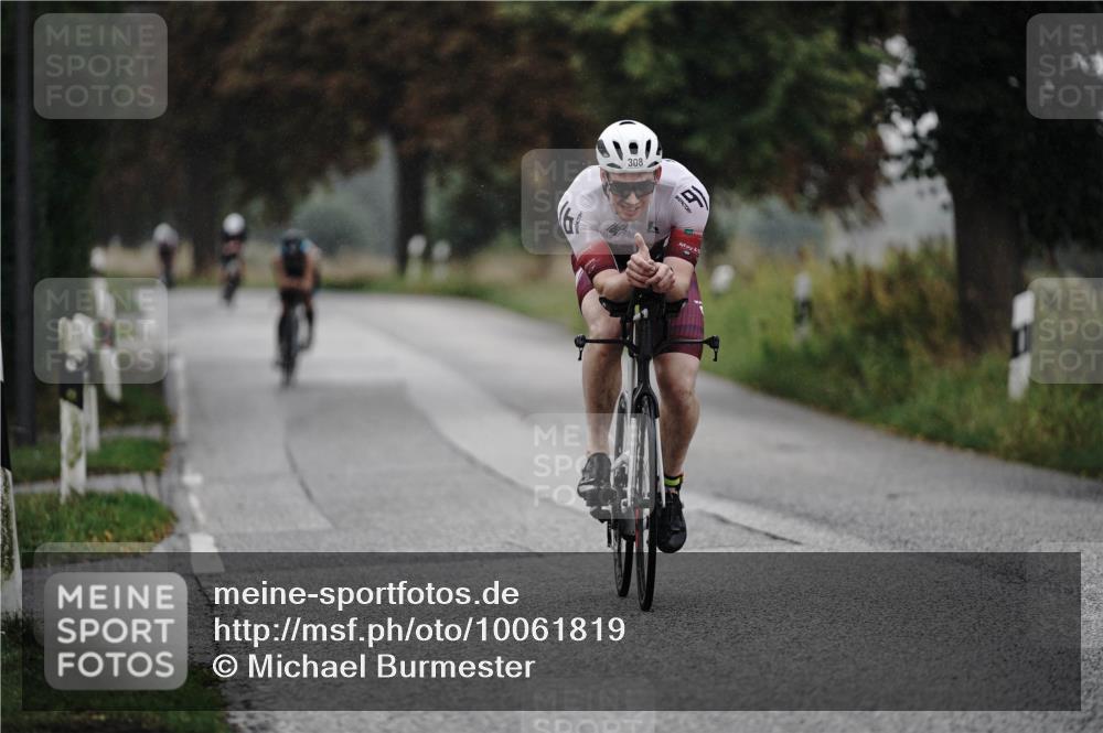 30.08.2026 - Elbe Triathlon Hamburg Michael Burmester http://msf.ph/oto/10061819 30.08.2026 08:52:46 Radfahren 207, 213, 268, 308 meine-sportfotos.de