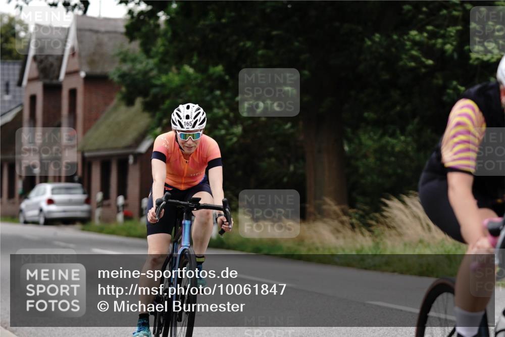 30.08.2026 - Elbe Triathlon Hamburg Michael Burmester http://msf.ph/oto/10061847 30.08.2026 14:20:57 Radfahren 132, 146, 147, 165, 172 meine-sportfotos.de