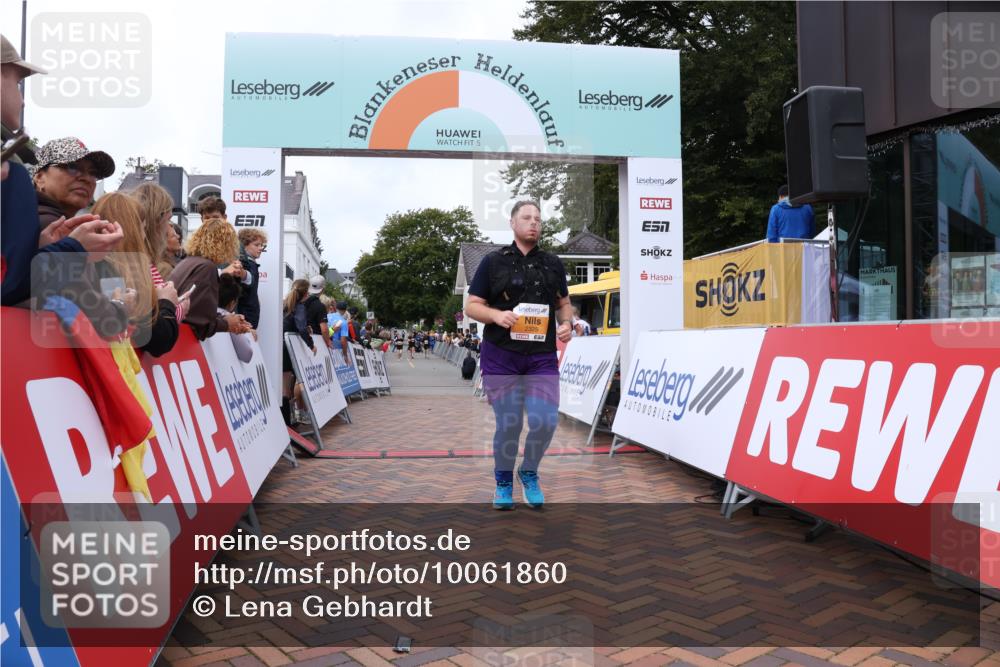 30.08.2026 - Blankeneser Heldenlauf Lena Gebhardt http://msf.ph/oto/10061860 30.08.2026 12:32:19 Ziel 2325, 4303 meine-sportfotos.de