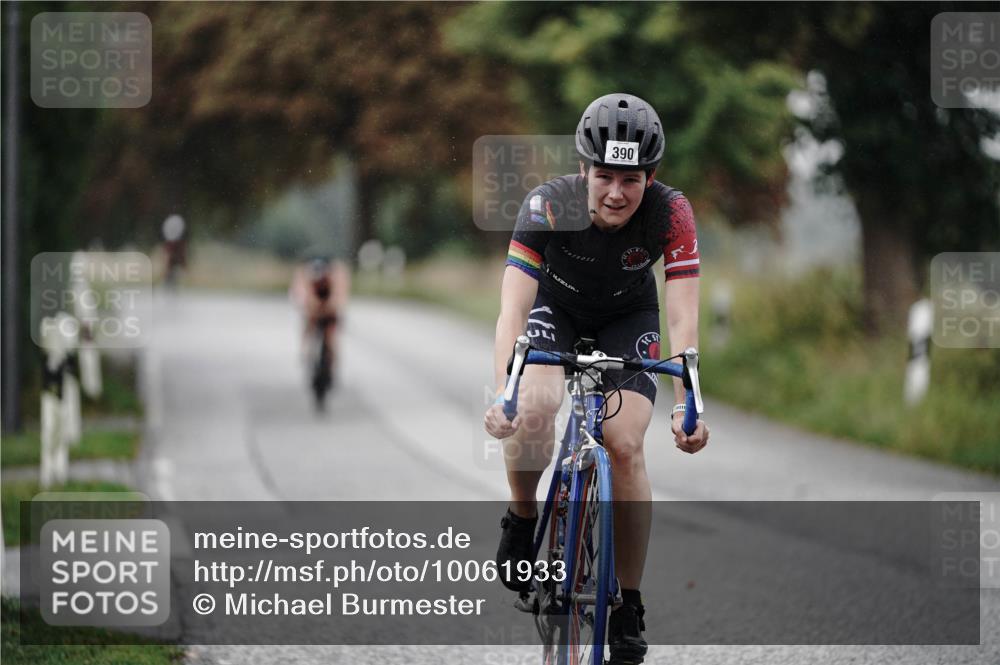 30.08.2026 - Elbe Triathlon Hamburg Michael Burmester http://msf.ph/oto/10061933 30.08.2026 08:53:58 Radfahren 197, 356, 390 meine-sportfotos.de