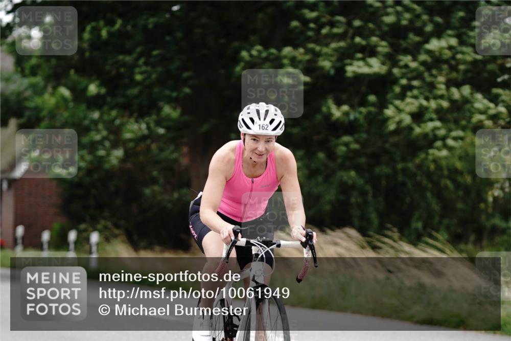 30.08.2026 - Elbe Triathlon Hamburg Michael Burmester http://msf.ph/oto/10061949 30.08.2026 14:22:10 Radfahren 162 meine-sportfotos.de
